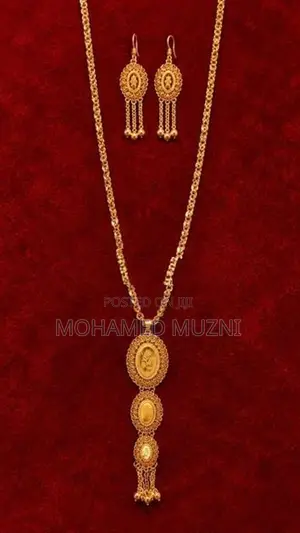 Chain Pendant with Earring Set
