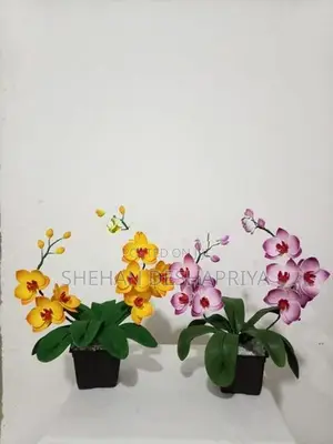 Table Decorative Vase
