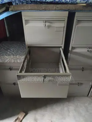 New Steel Unit 4 File Locker Set (Y17)