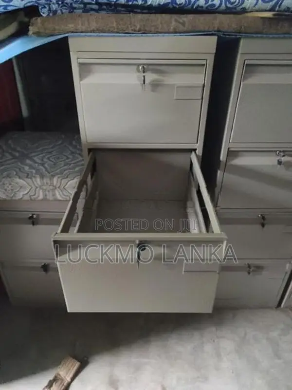 New Steel Unit 4 File Locker Set (Y17)