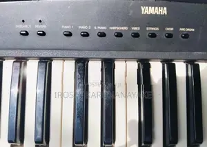 Yamaha YPP-35 Electric Keyboard