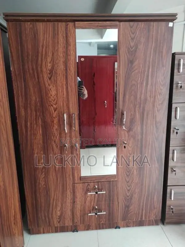 New 3 Door Melamine Cupboard with Mirror (Y24)