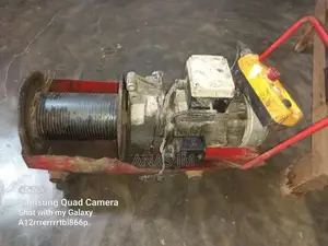 Italy Hoist
