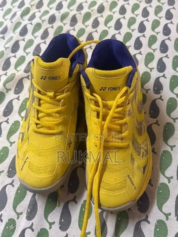 Badminton Shoes