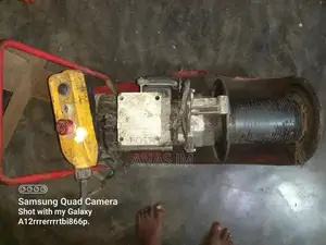 Italy Hoist