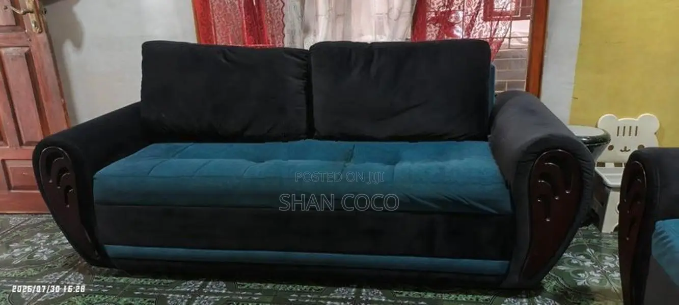 Sofa set