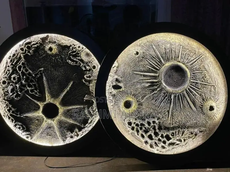 moon art