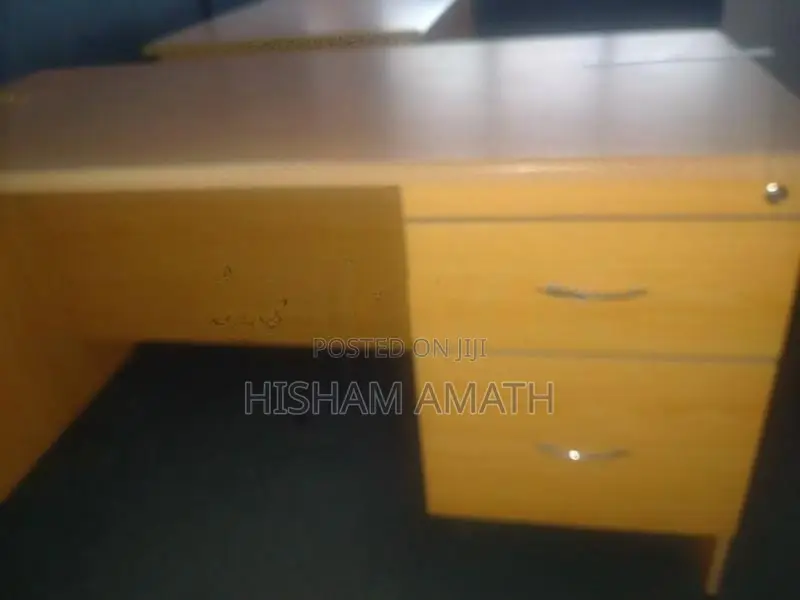Used Office furniture