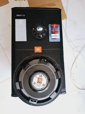15 JBL 715 Single Top Baffle