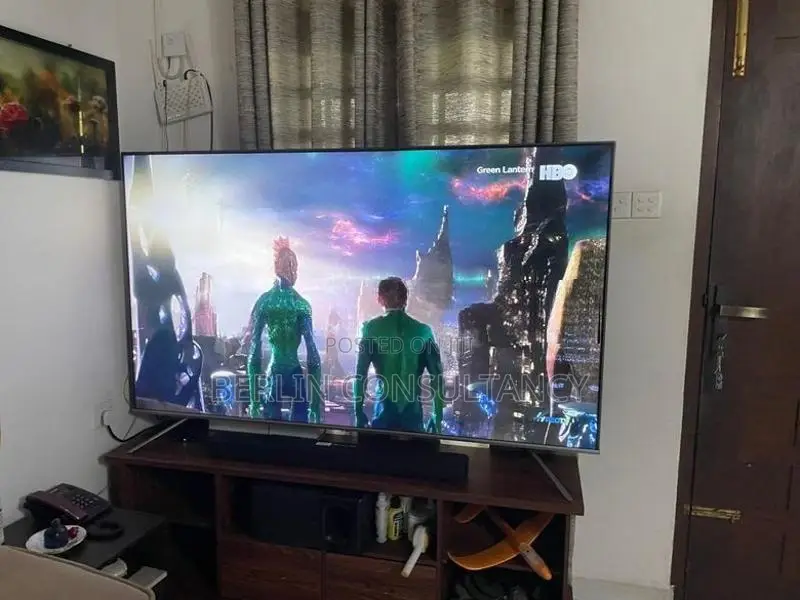 75” Smart LED TV