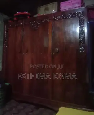 03 Door Thekka Cupboard