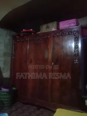 03 Door Thekka Cupboard