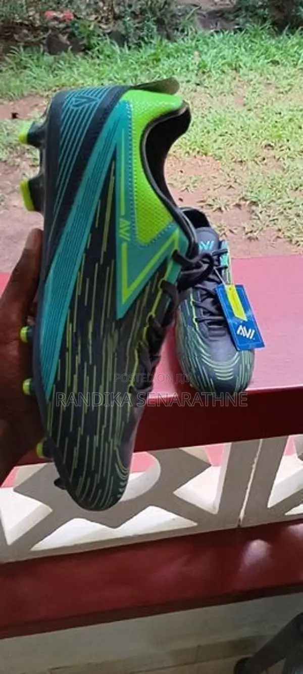 AVI Football Boot