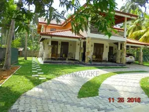 Malaysian Grass With Interlock paving