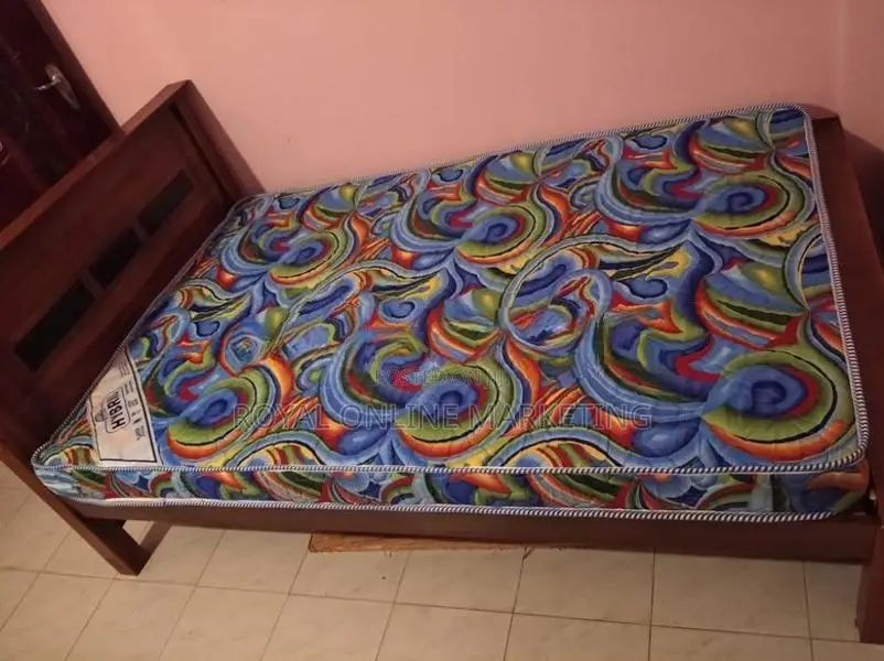 6 by 3 Box Bed with Arpico Hybrid Mattress (E-21)