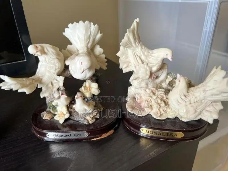 2 piece Dove sculpture Set , Vintage Home decor sculptures