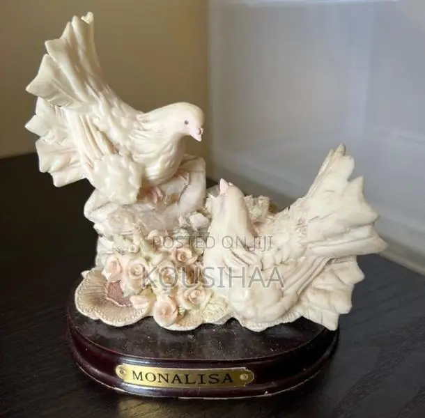 2 piece Dove sculpture Set , Vintage Home decor sculptures