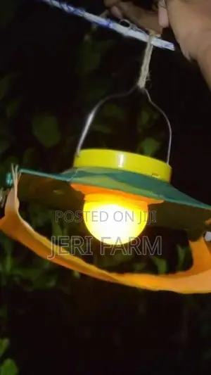 Pheromone Light Spectrum Trap