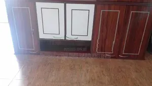 5 Door Pantry Cupboard (I-21)