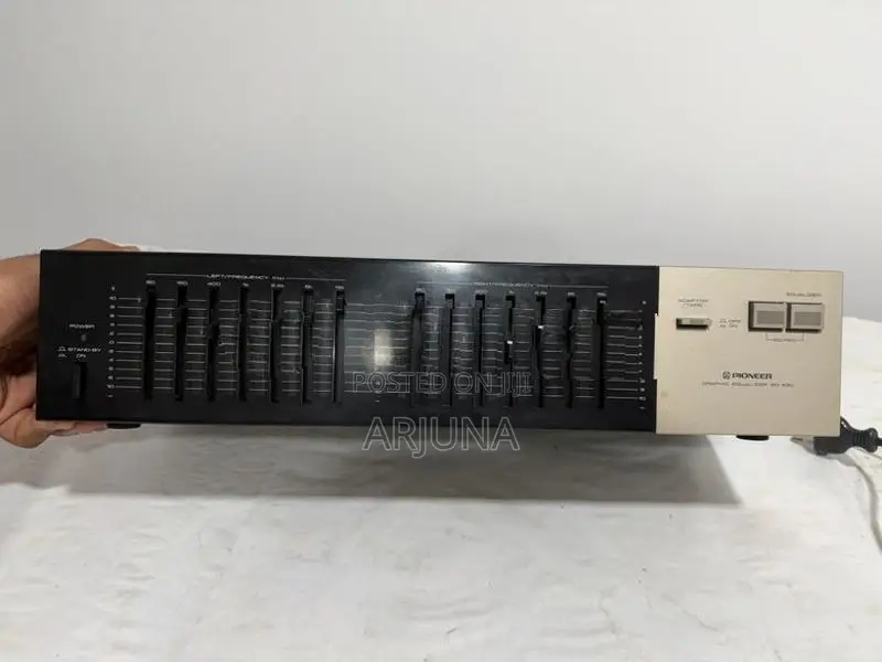 Pioneer Equalizer SG 530