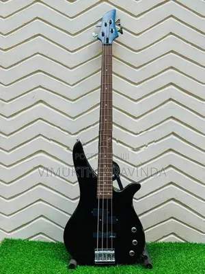 Aria pro ii bass guitar