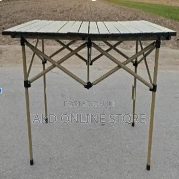 Foldable Table