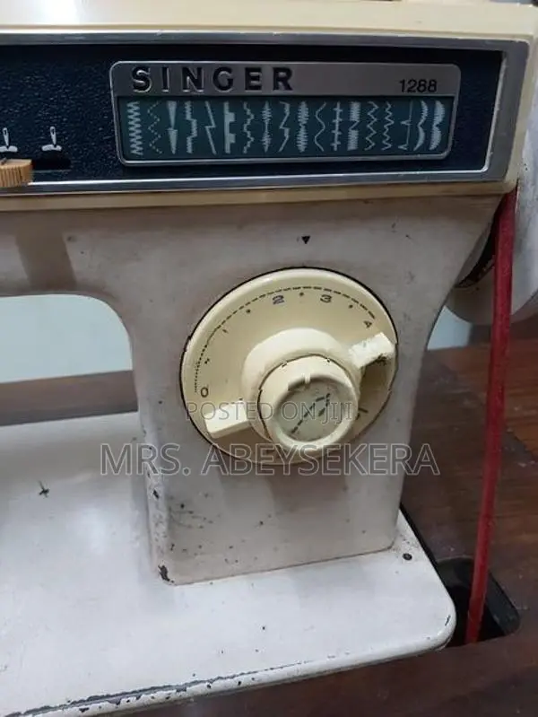 Singer Sewing Machine