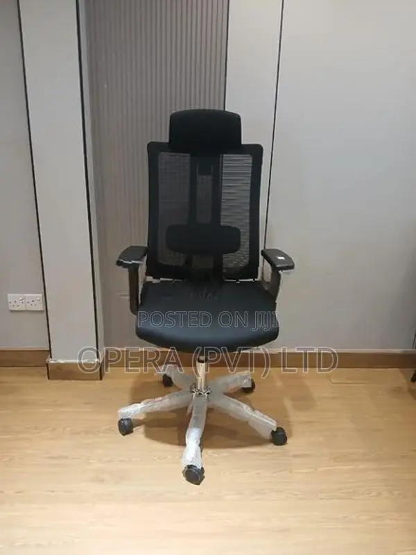 Modern Office Executive Chair (996H)