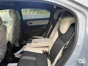 Honda Vezel 2024 Gray