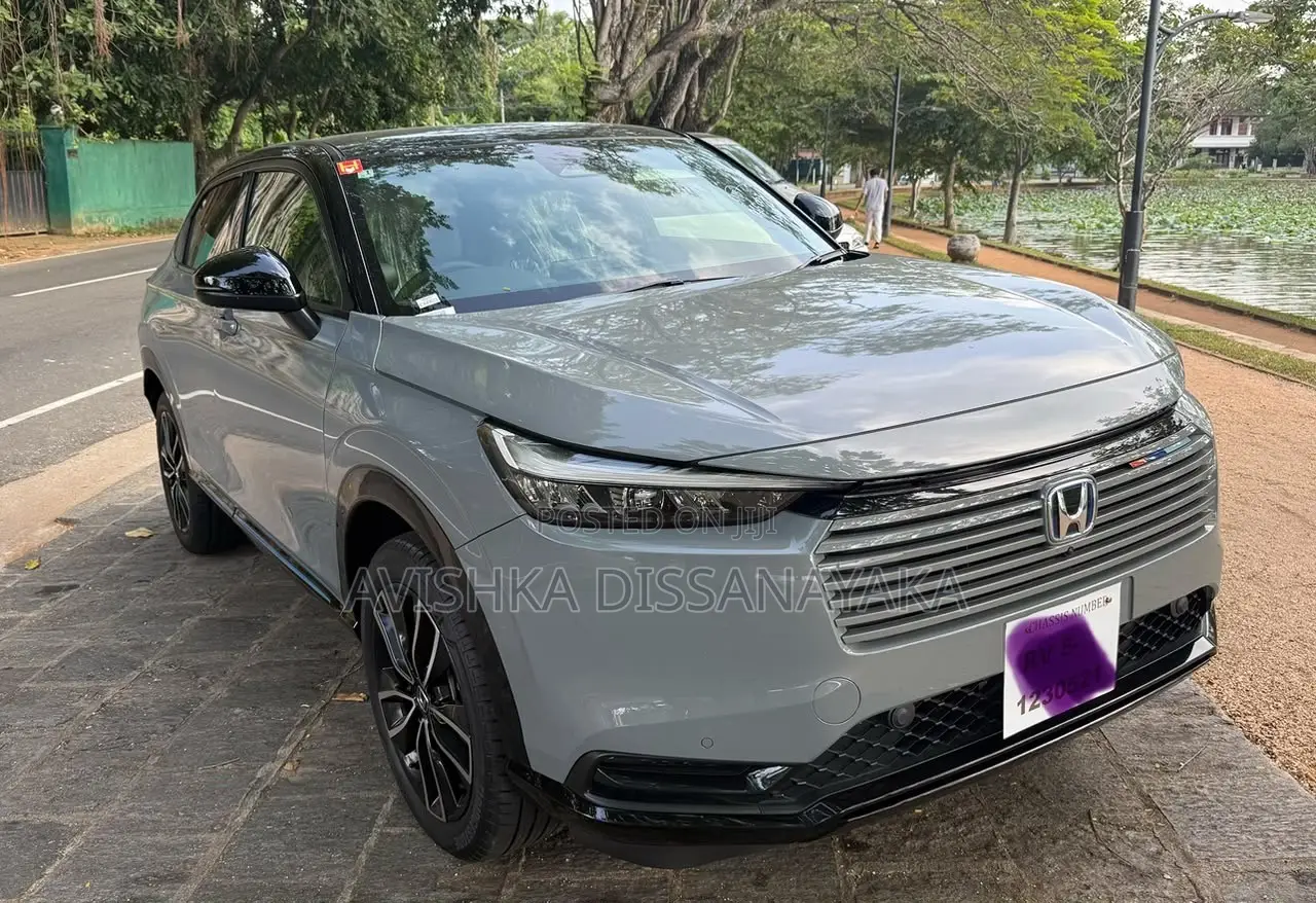 Honda Vezel 2024 Gray