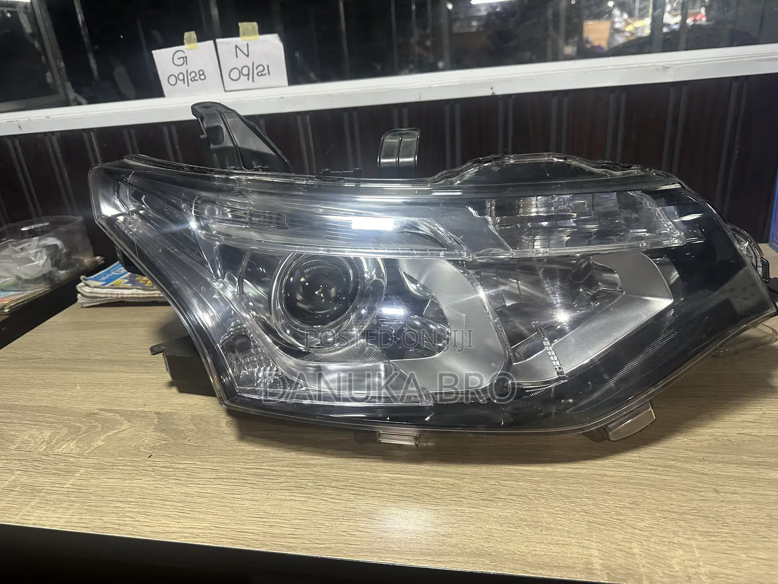 Outlander Head Light