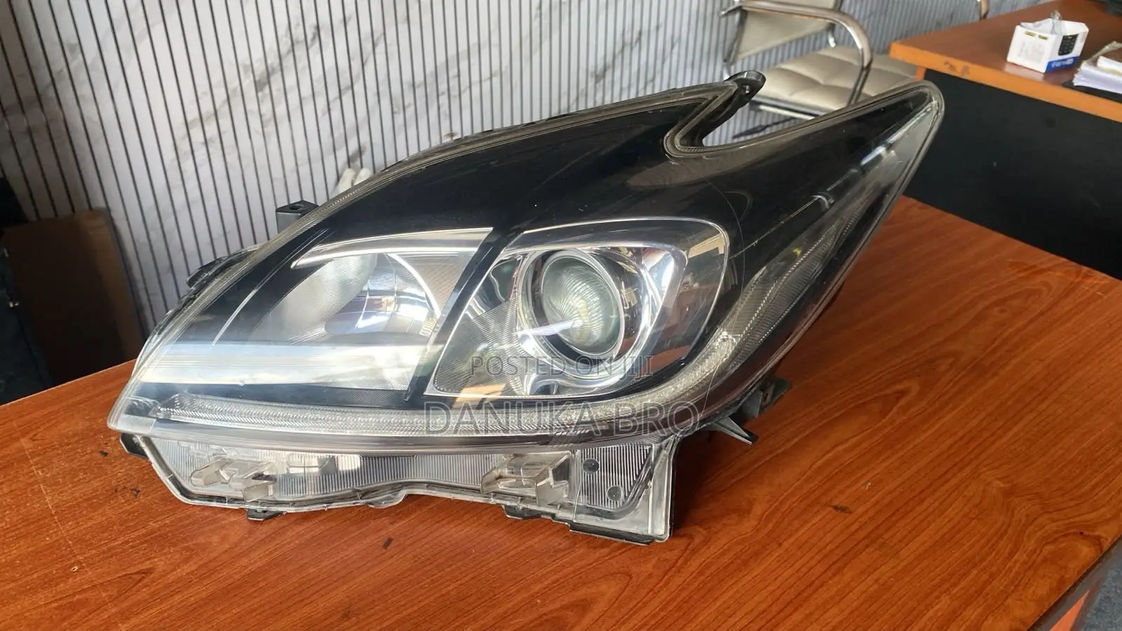 Prius 30 Down LED