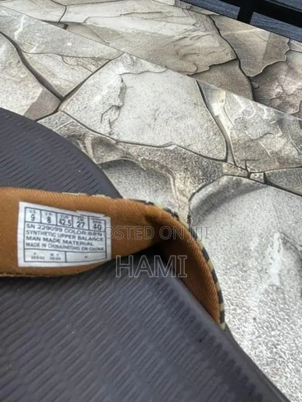 Skechers Slide