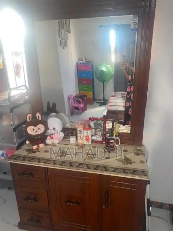 Bedroom set