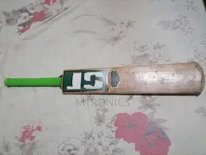 Hard Ball Cricket Bat