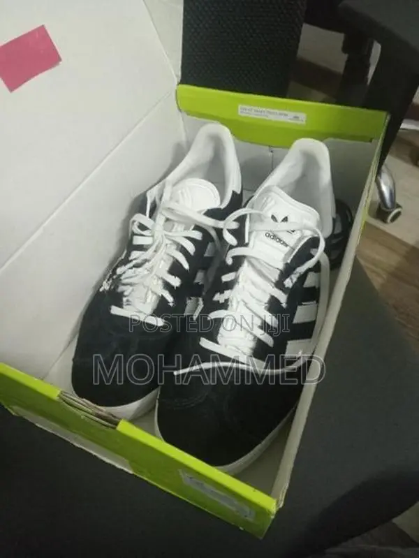 Brand New Adidas Gazelle