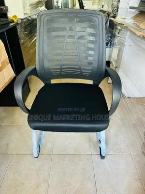 Zebra Ex Mesh Base Visitor Chairs
