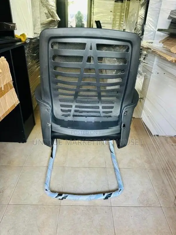 Zebra Ex Mesh Base Visitor Chairs