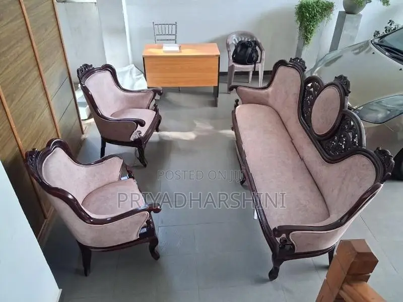 Living Room Sofa Set Customised