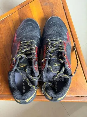 Badminton Shoes