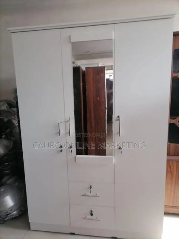 New Melamine White Colour 3 Door Cupboard 6*4 Ft Wardrobe