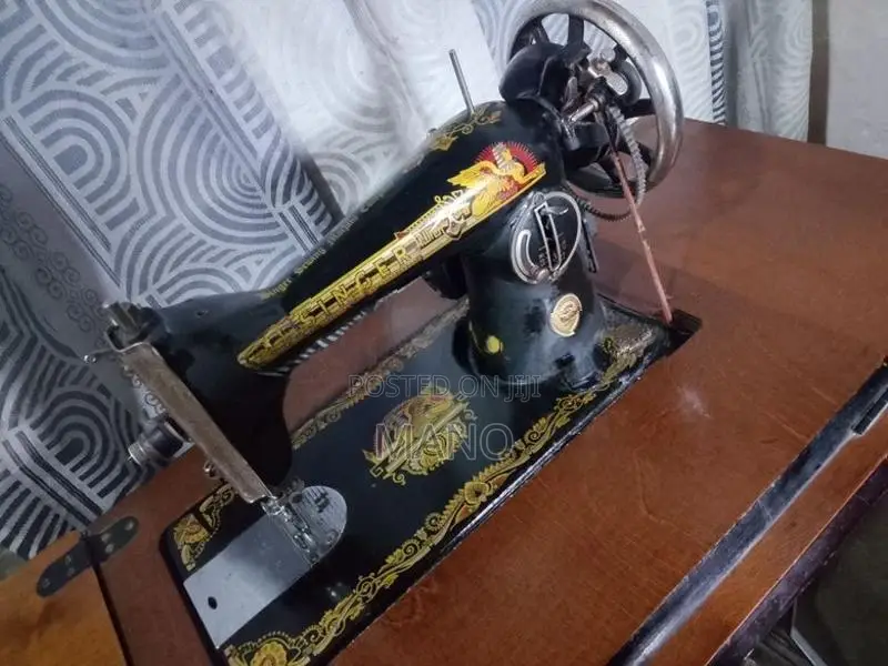 Singer Sewing Machine