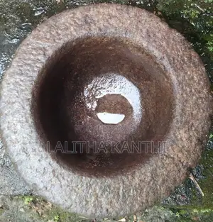 ගල් වංගෙඩියක් සහ මිරිස් ගලක් විකිනිමට