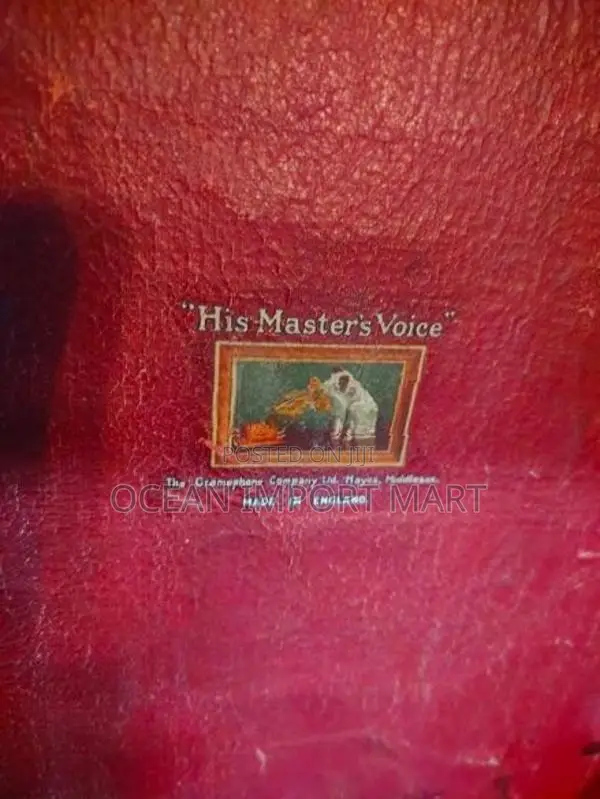 Gramophone Old