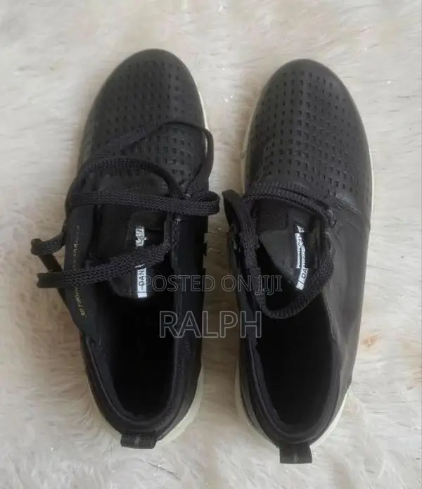Leather Sneaker