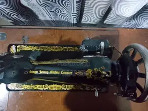 Singer Sewing Machine