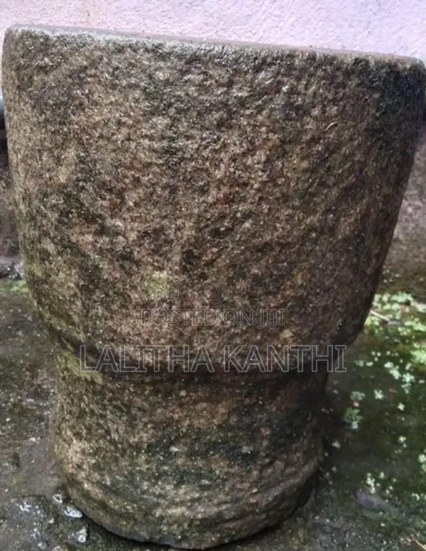 ගල් වංගෙඩියක් සහ මිරිස් ගලක් විකිනිමට