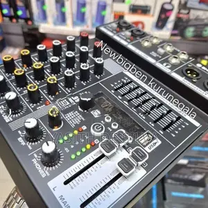 Shelby Audio Mixer 4 Channel