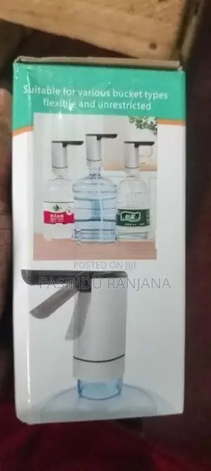 FOLDING WATER DISPENSER