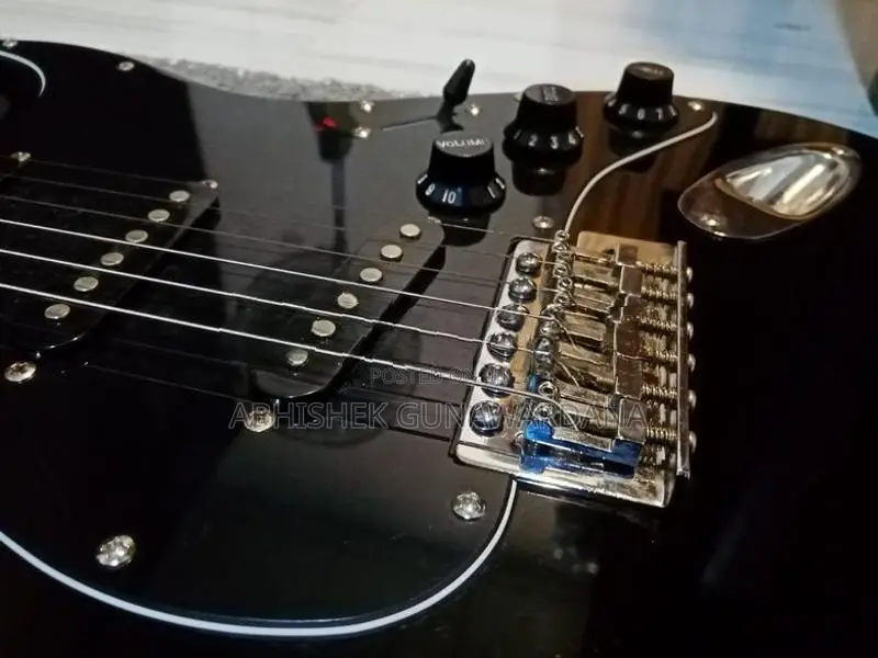 Electric Guitar Aria Pro ii with Yamaha casing